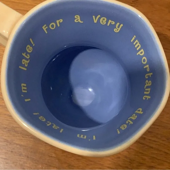 ❌SOLD❌ Alice in Wonderland Teacup - Picture 4 of 5